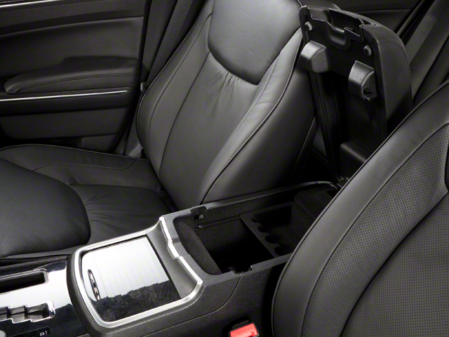 2012 Chrysler 300 S V6