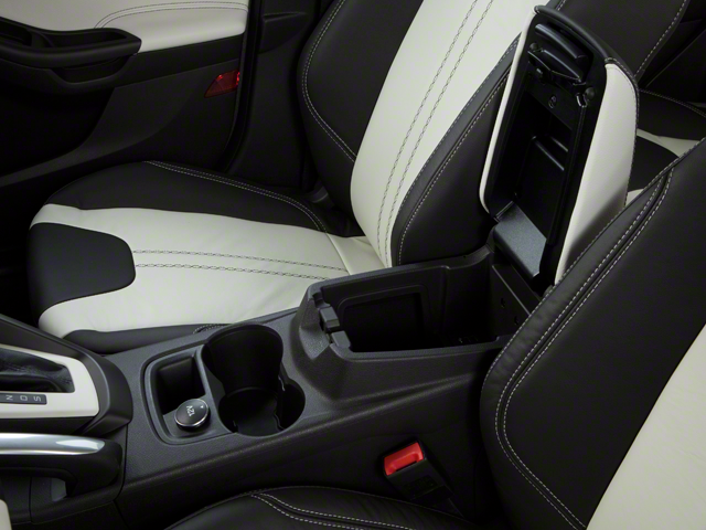 2013 Ford Focus 4dr Sdn SE