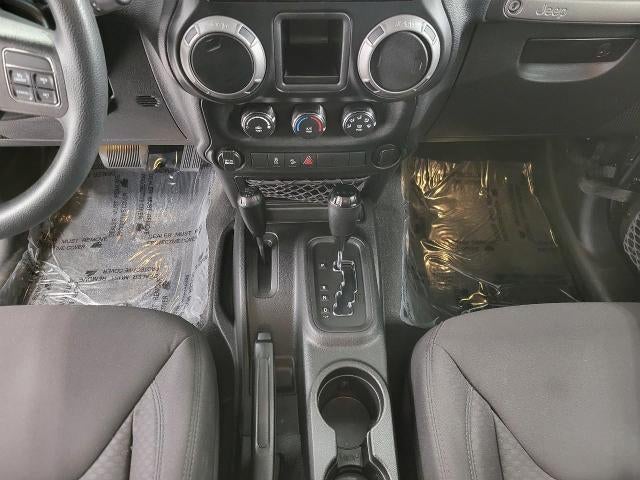 2013 Jeep Wrangler 4WD 2dr Sport