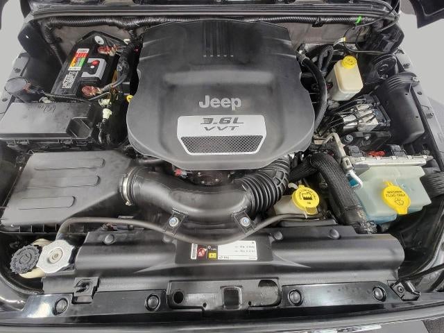 2013 Jeep Wrangler 4WD 2dr Sport