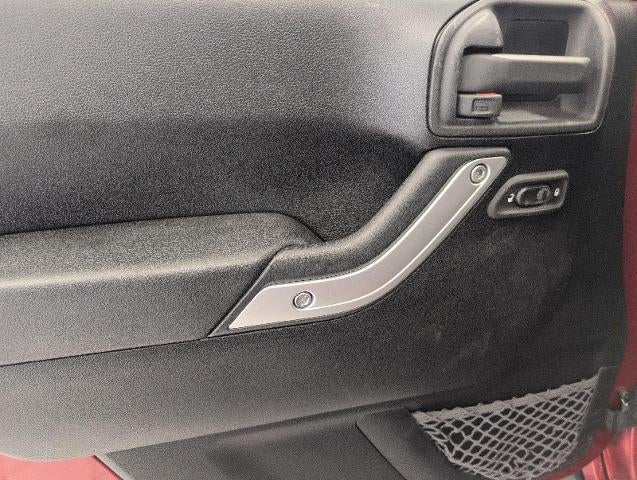 2012 Jeep Wrangler 4WD 2dr Sahara