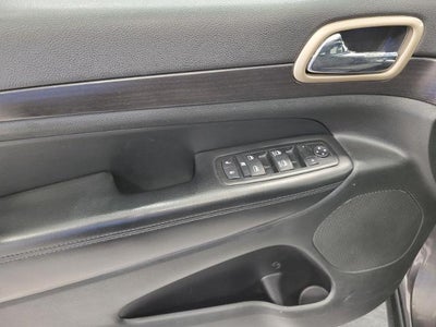 2014 Jeep Grand Cherokee 4WD 4dr Laredo