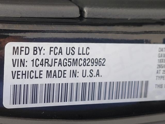 2021 Jeep Grand Cherokee Laredo E 4x4