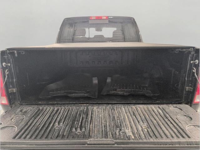 2014 RAM 1500 4WD Crew Cab 140.5 Big Horn