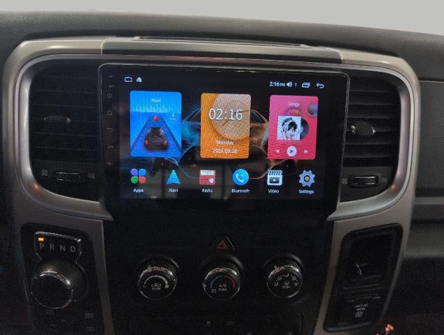 2014 RAM 1500 4WD Crew Cab 140.5 Big Horn