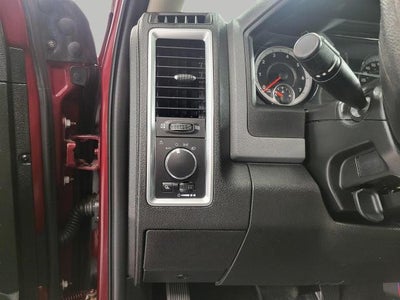 2020 RAM 1500 Classic SLT 4x4 Crew Cab 6'4 Box