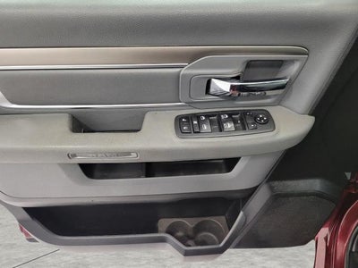 2020 RAM 1500 Classic SLT 4x4 Crew Cab 6'4 Box