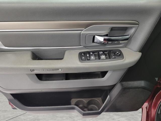 2020 RAM 1500 Classic SLT 4x4 Crew Cab 6'4 Box