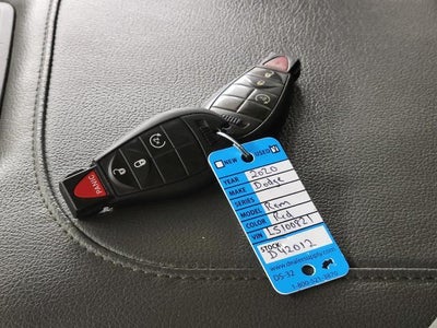 2020 RAM 1500 Classic SLT 4x4 Crew Cab 6'4 Box