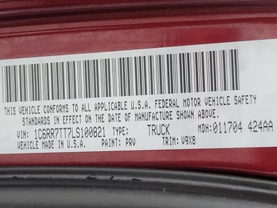 2020 RAM 1500 Classic SLT 4x4 Crew Cab 6'4 Box