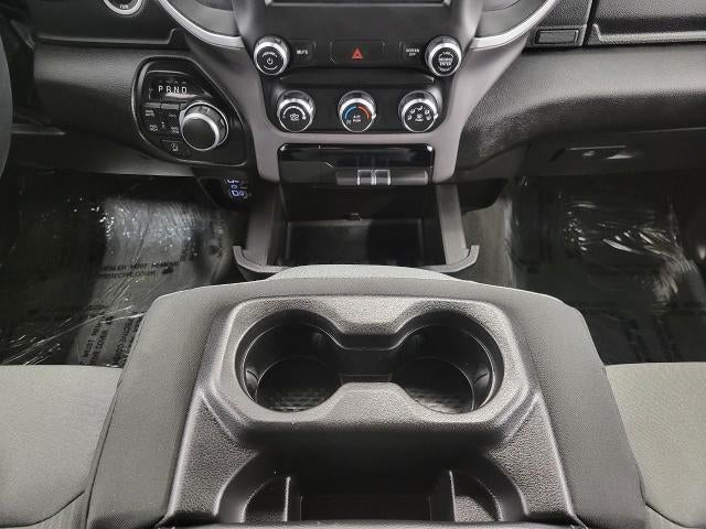 2022 RAM 1500 Big Horn 4x4 Quad Cab 6'4 Box