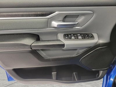 2022 RAM 1500 Big Horn 4x4 Quad Cab 6'4 Box