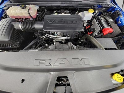 2022 RAM 1500 Big Horn 4x4 Quad Cab 6'4 Box