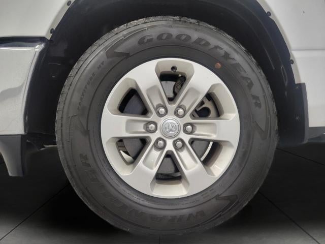2023 RAM 1500 Laramie 4x4 Crew Cab 5'7 Box