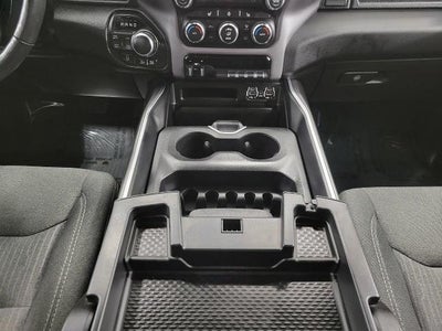 2020 RAM 1500 Lone Star 4x4 Crew Cab 6'4 Box