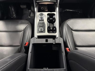 2024 Ford Explorer XLT 4WD