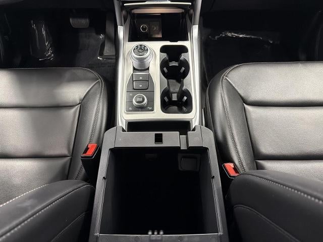2024 Ford Explorer XLT 4WD