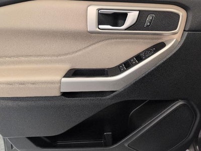 2023 Ford Explorer XLT 4WD