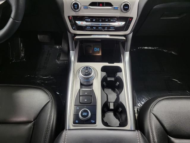 2024 Ford Explorer XLT 4WD