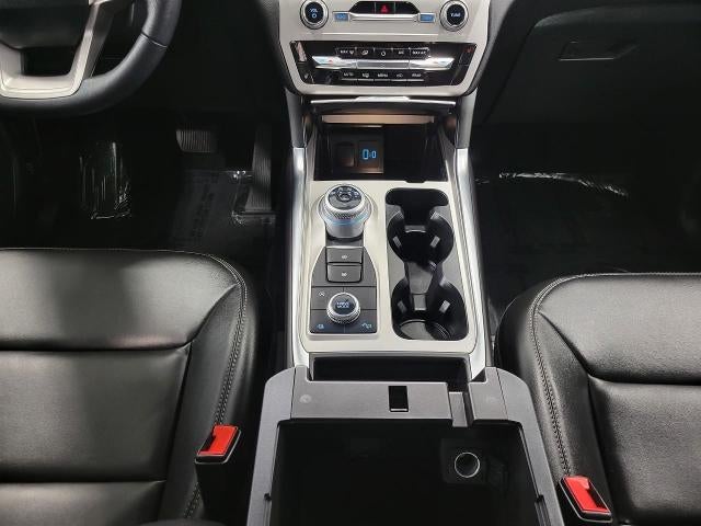 2024 Ford Explorer XLT 4WD