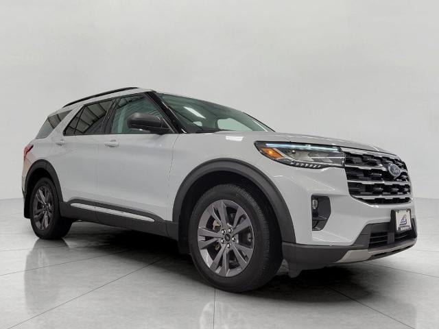 2025 Ford Explorer Active 4WD