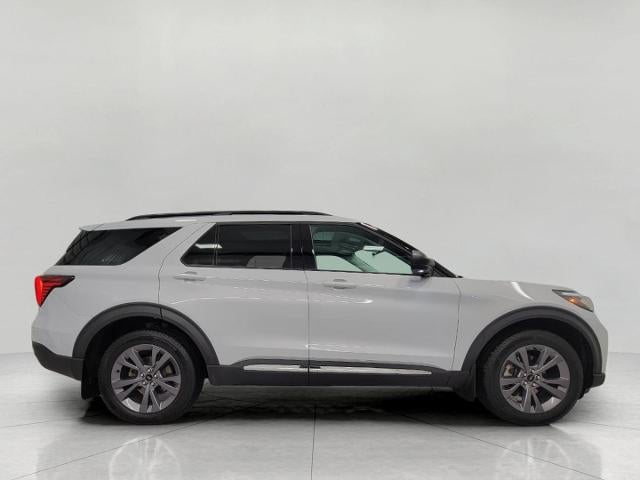 2025 Ford Explorer Active 4WD