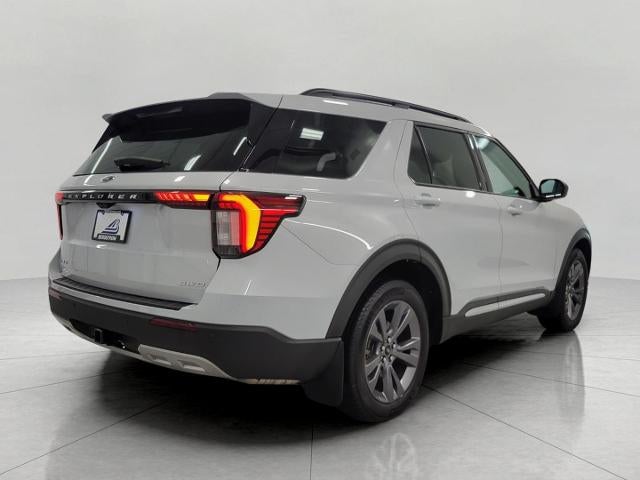 2025 Ford Explorer Active 4WD