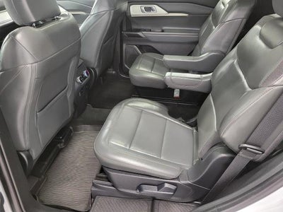2025 Ford Explorer Active 4WD