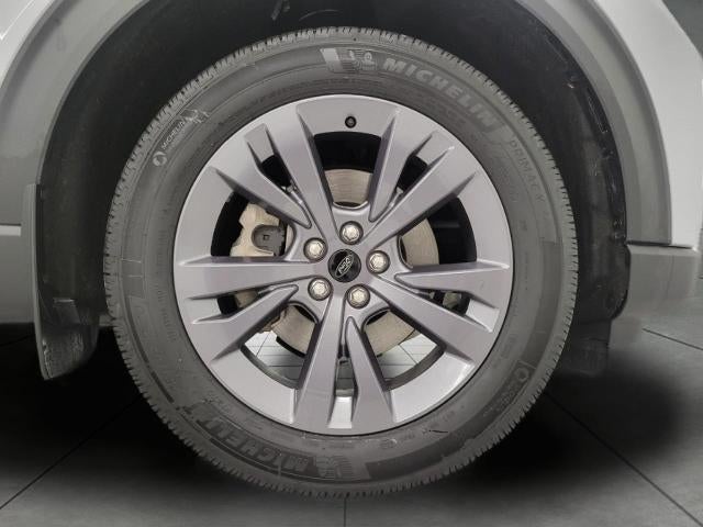 2025 Ford Explorer Active 4WD