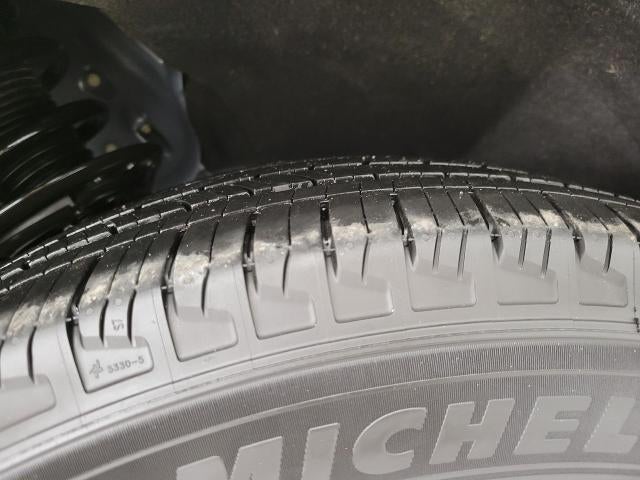 2025 Ford Explorer Active 4WD