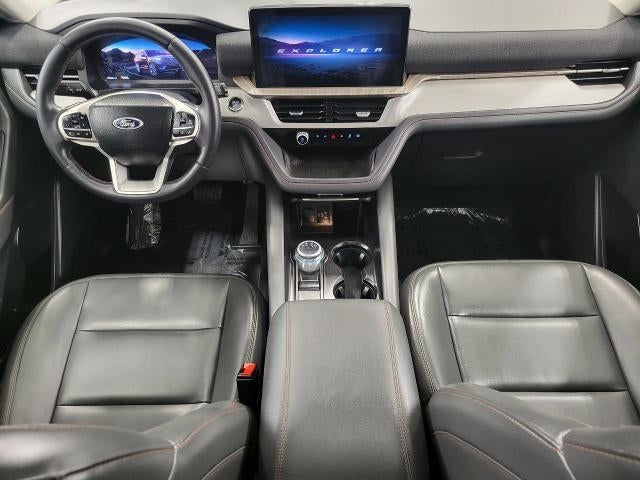 2025 Ford Explorer Active 4WD