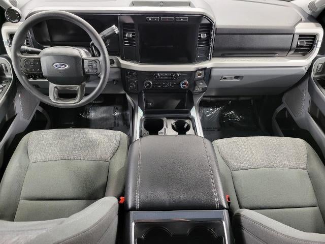 2023 Ford Super Duty F-350 SRW XLT 4WD Crew Cab 6.75' Box