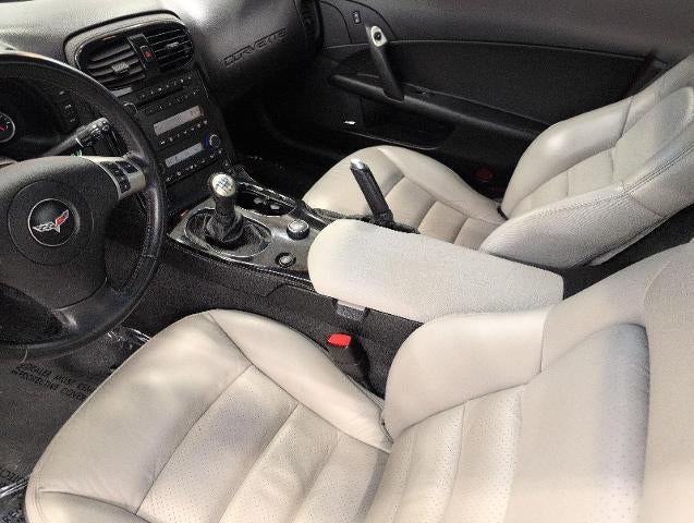 2009 Chevrolet Corvette 2dr Cpe w/3LT
