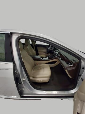 2017 Buick LaCrosse 4dr Sdn Essence FWD