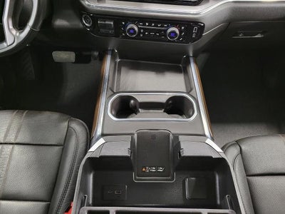 2024 Chevrolet Silverado 3500 HD 4WD Crew Cab 159 High Country