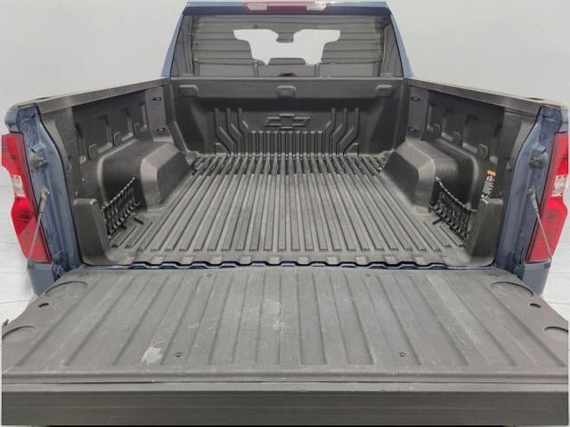 2024 Chevrolet Silverado 1500 4WD Crew Cab 147 LT w/2FL