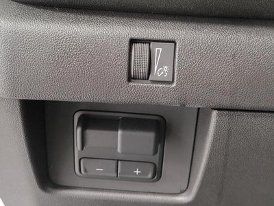 2023 Chevrolet Colorado 2WD Crew Cab WT