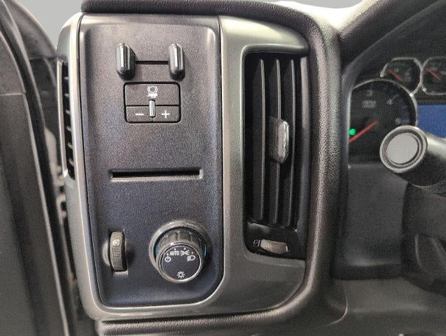 2018 Chevrolet Silverado 1500 2WD Double Cab 143.5 LT w/1LT