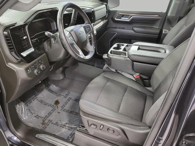 2022 Chevrolet Silverado 1500 4WD Crew Cab 147 RST