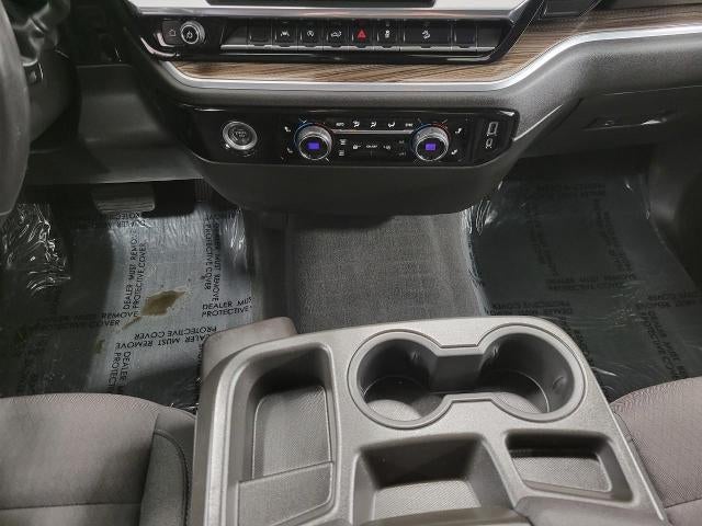 2022 Chevrolet Silverado 1500 4WD Crew Cab 147 RST