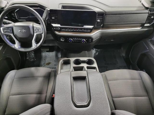 2022 Chevrolet Silverado 1500 4WD Crew Cab 147 RST