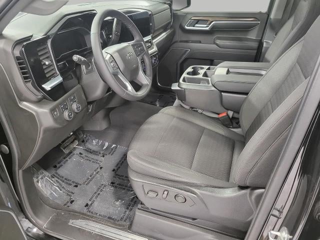 2022 Chevrolet Silverado 1500 4WD Crew Cab 147 RST