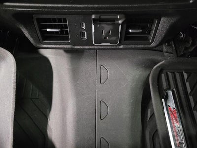 2022 Chevrolet Silverado 1500 4WD Crew Cab 147 RST