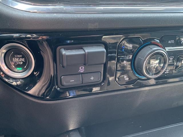 2023 Chevrolet Silverado 1500 4WD Crew Cab 147 LTZ
