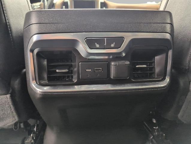 2021 Chevrolet Silverado 1500 4WD Crew Cab 147 High Country