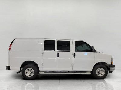 2024 Chevrolet Express Cargo 2500 RWD 2500 135