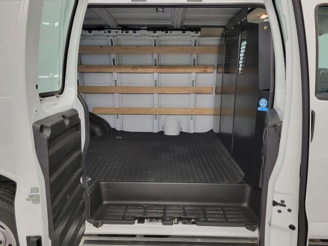 2024 Chevrolet Express Cargo 2500 RWD 2500 135