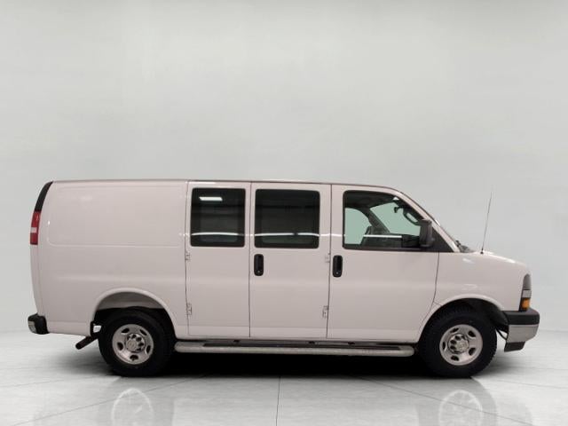 2025 Chevrolet Express Cargo RWD 2500 135
