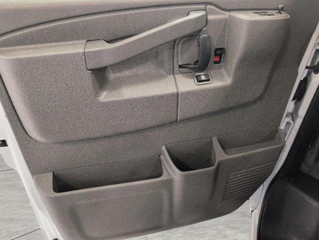 2025 Chevrolet Express Cargo RWD 2500 135