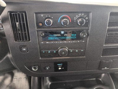 2025 Chevrolet Express Cargo RWD 2500 135